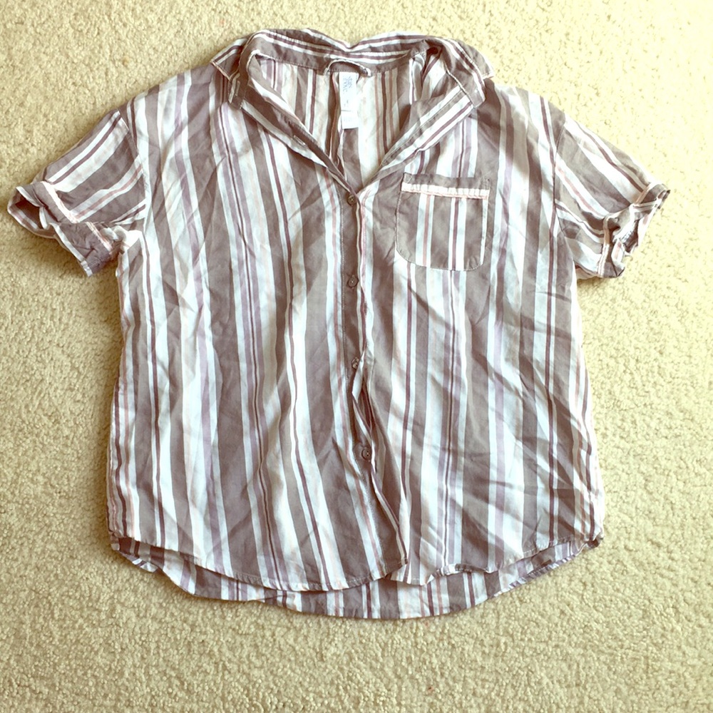 🌻Stripped dad shirt